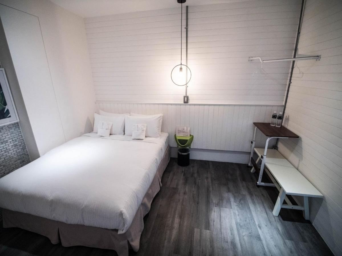 King Wow Inn Tainan Exterior foto